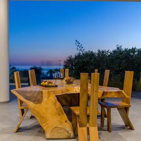Palace Of Mediterranean Beachfront * Ayia Napa