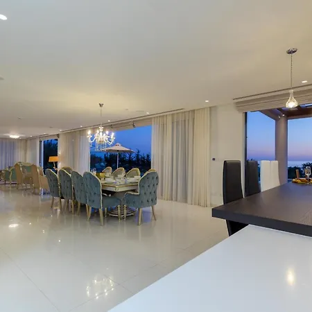 Villa Palace Of Mediterranean Beachfront *