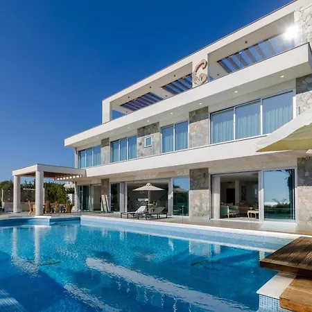 Palace Of Mediterranean Beachfront Βίλα